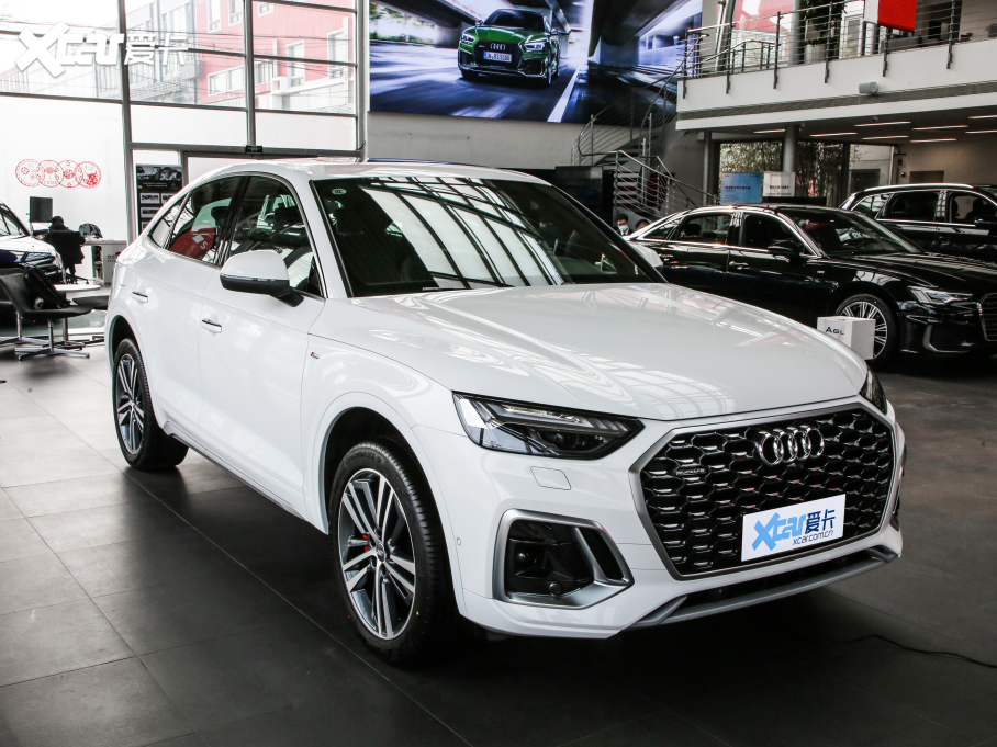 2021µQ5L Sportback 45 TFSI 