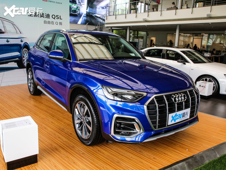 2021款奧迪q5l40 tfsi 豪華致雅型