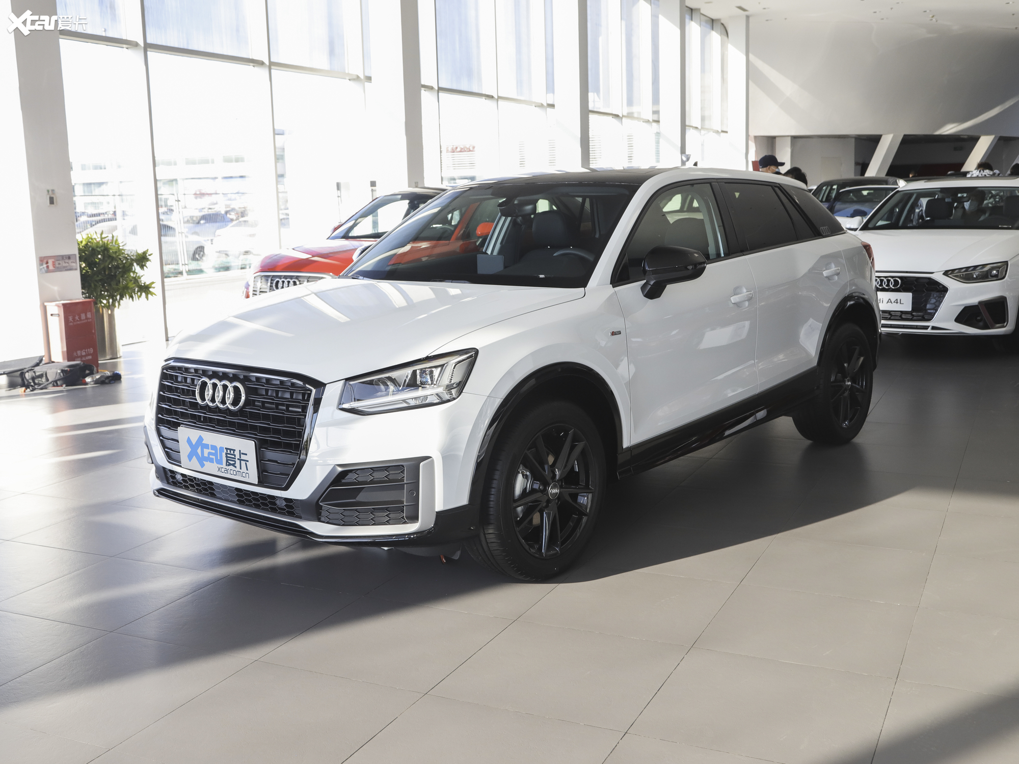 【2021款奥迪q2l35tfsi 进取动感型