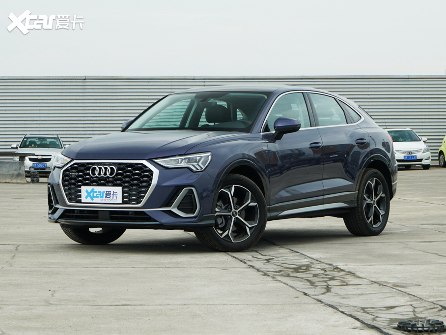 2022µQ3 Sportback 45 TFSI quattro 