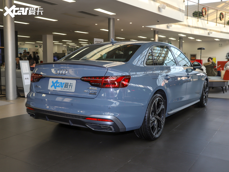 2022µA4L 40 TFSI quattro RS׼ȼ