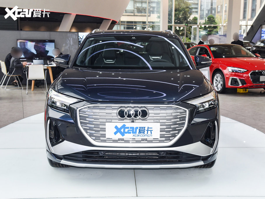 2022µQ4 e-tron 50 e-tron quattro 