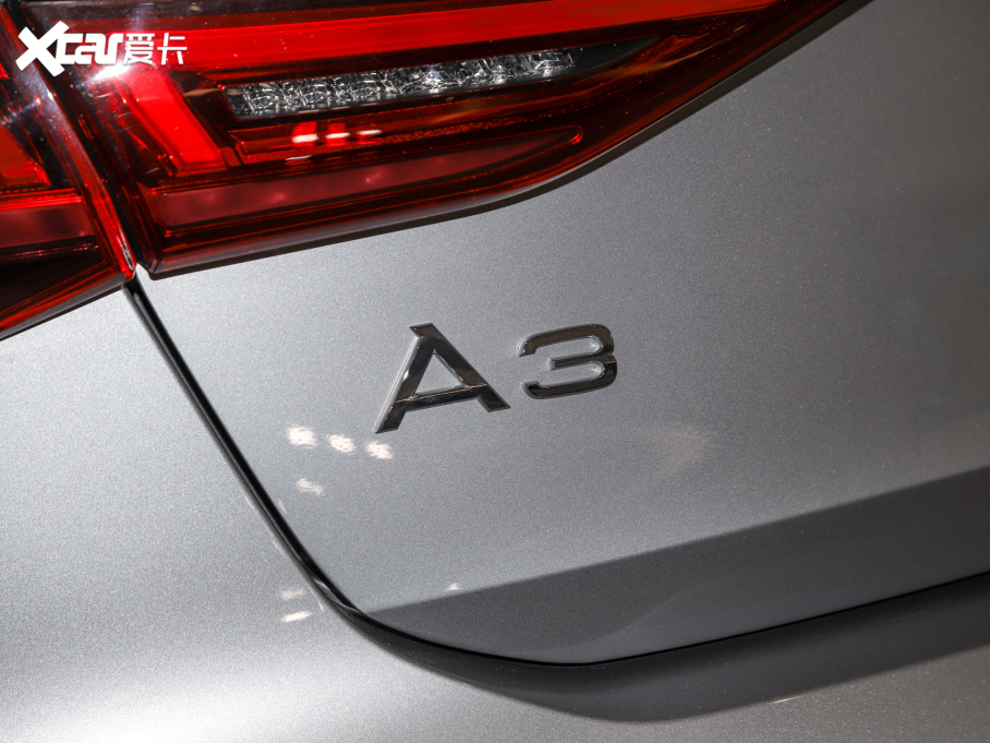 2022µA3 Sportback Sportback 35 TFSI 