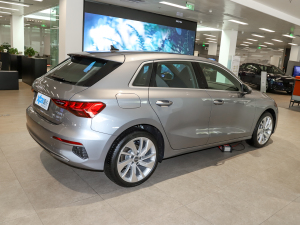 2022Sportback 35 TFSI  ࣨң