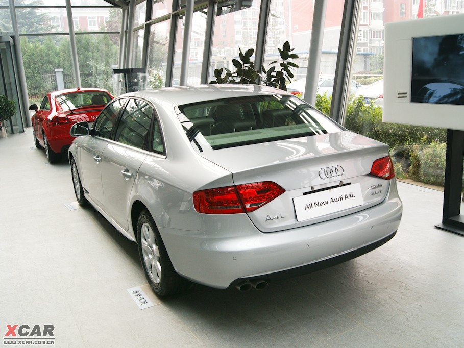 2010µA4L 2.0TFSI CVT׼