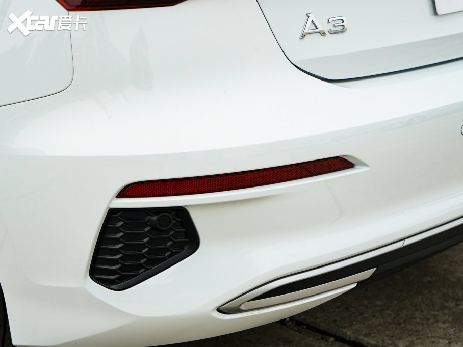 2023µA3 Sportback Sportback 35 TFSI 