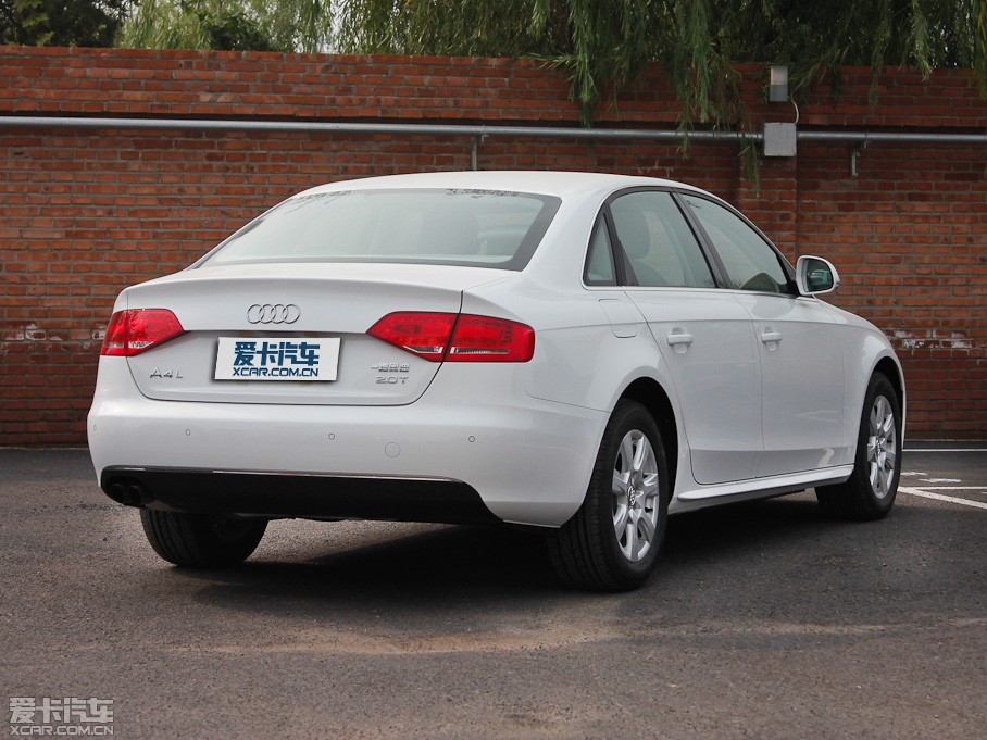 2012µA4L 2.0TFSI CVT׼