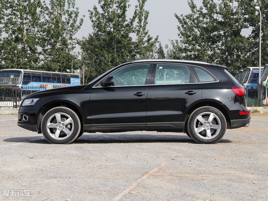 > 奔驰glk对比奥迪q5
