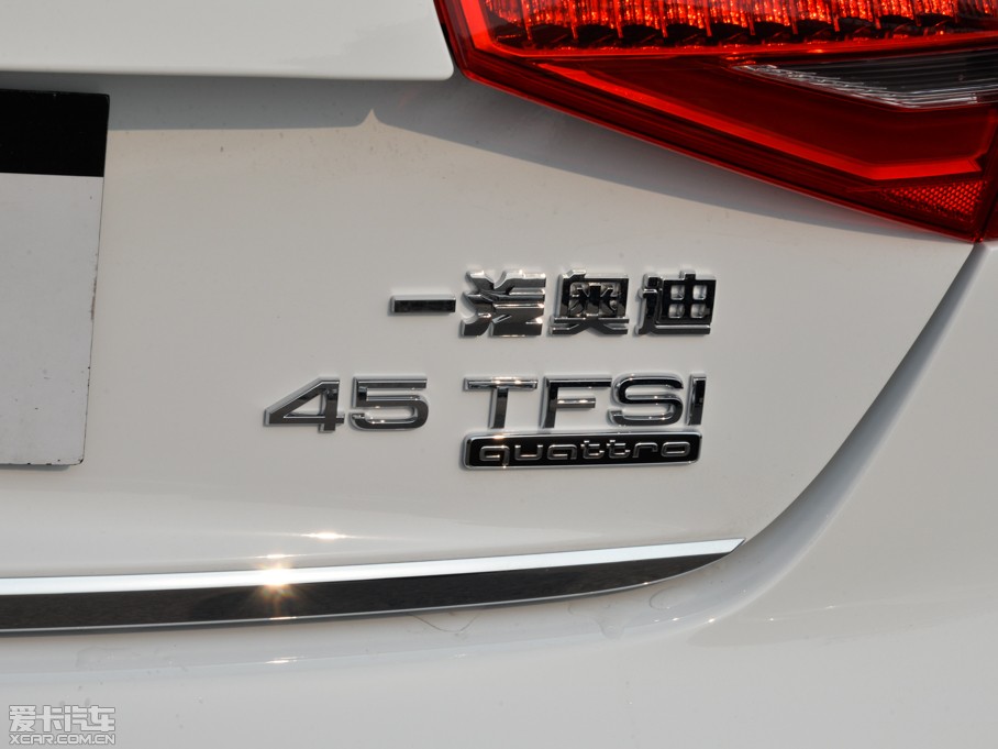 2015µA4L 45 TFSI quattro˶