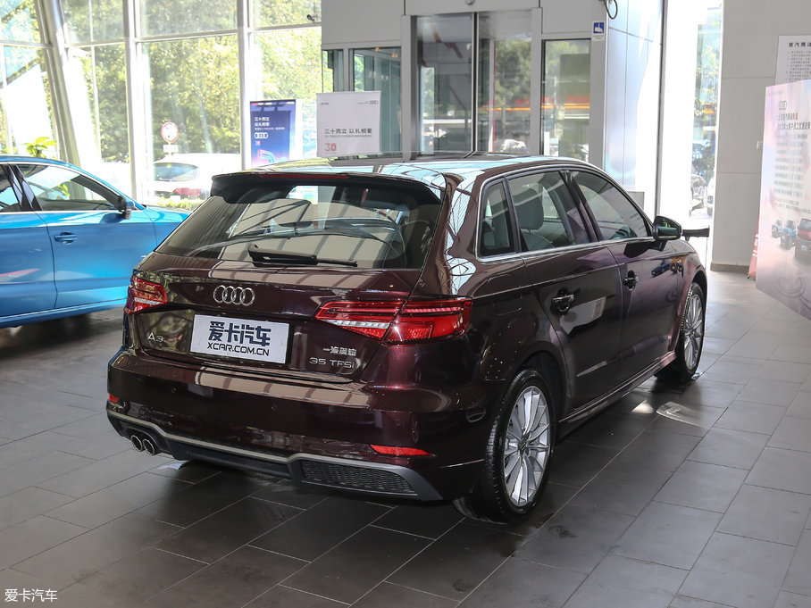 2017µA3 Sportback 35 TFSI ʱ