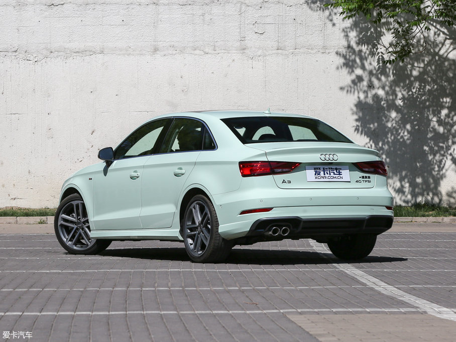 2017µA3 Limousine 40 TFSI ˶