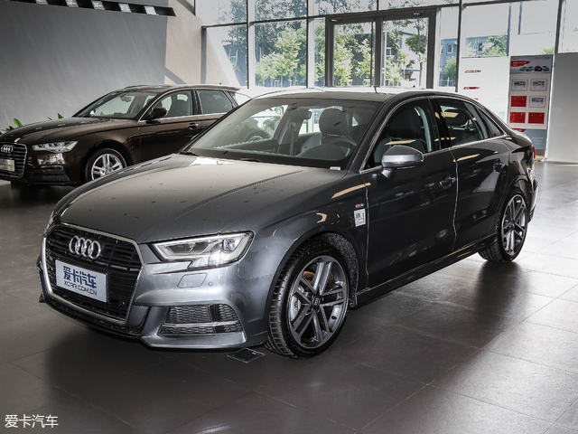 一汽-大众奥迪2018款奥迪a3三厢