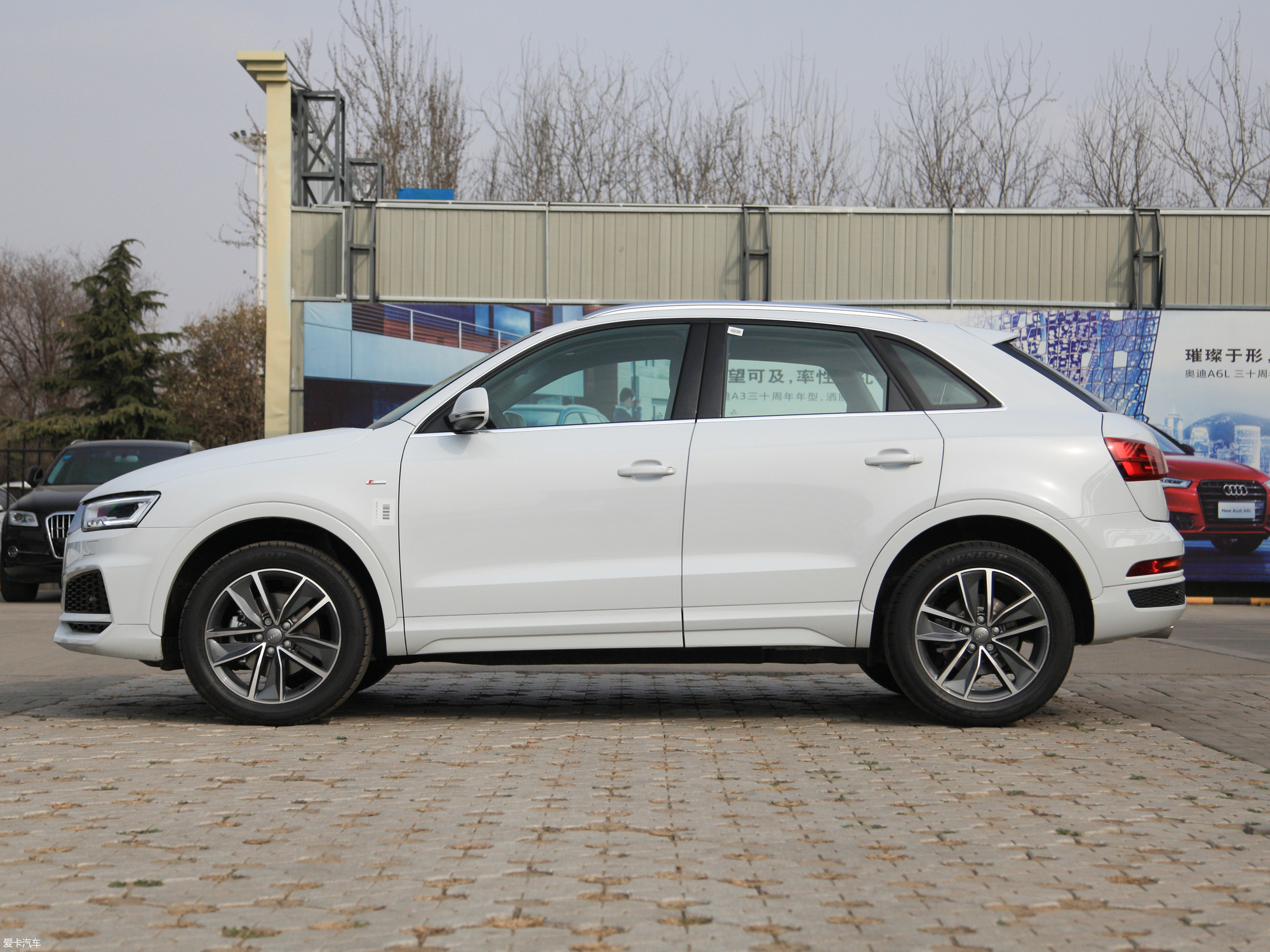【2018款奥迪q3 30周年版 35 tfsi quattro运动型_整体外观 _3/140张