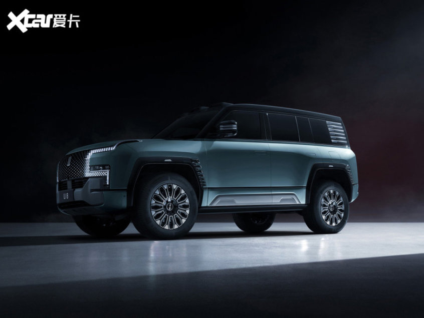 比亚迪2023款仰望R1