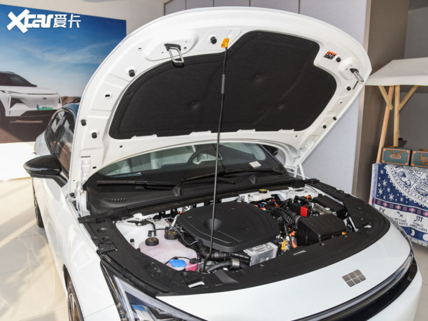吉利汽车2023款银河L6