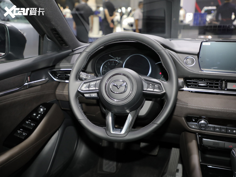 2020款阿特兹2.5l 蓝天尊崇版