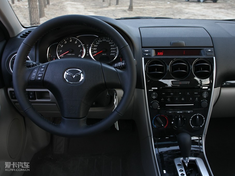 2011款马自达62.0l 自动时尚版