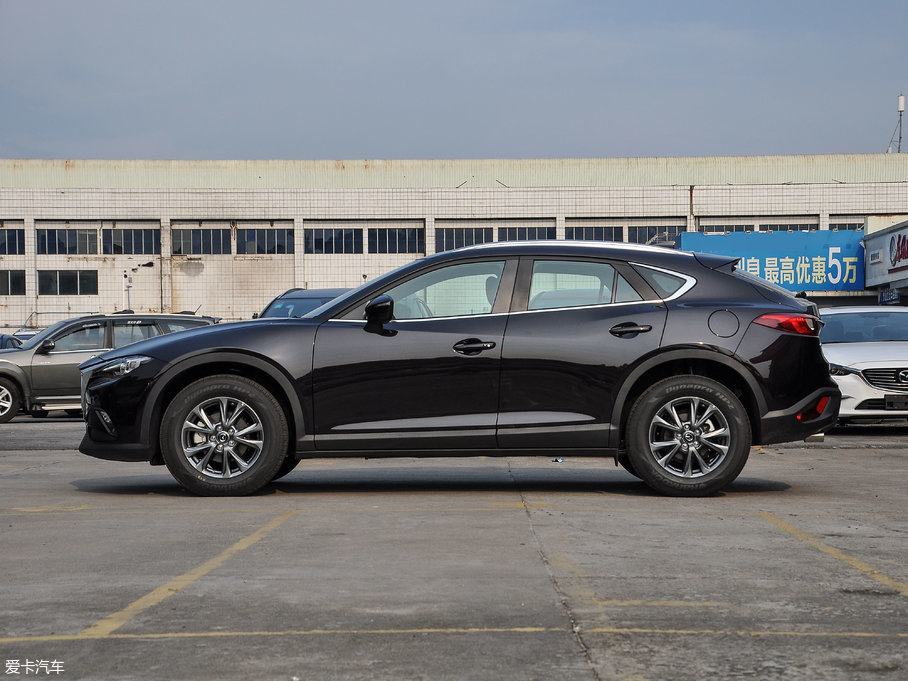 2018ԴCX-4 2.0L ԶȰ