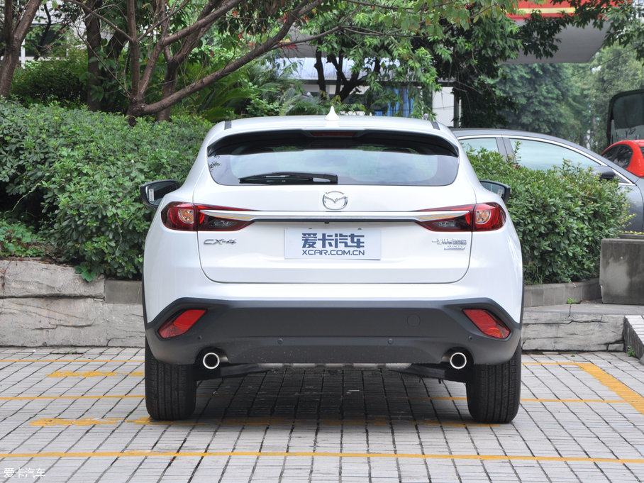 2018ԴCX-4 2.0L ԶƷλ