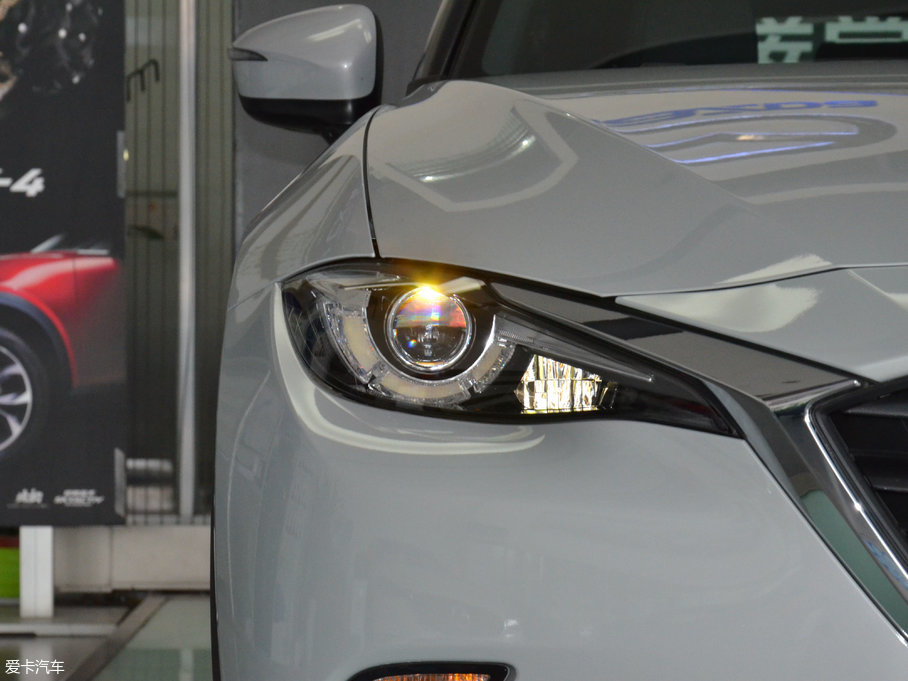 2018ԴCX-4 2.0L ԶƷλ