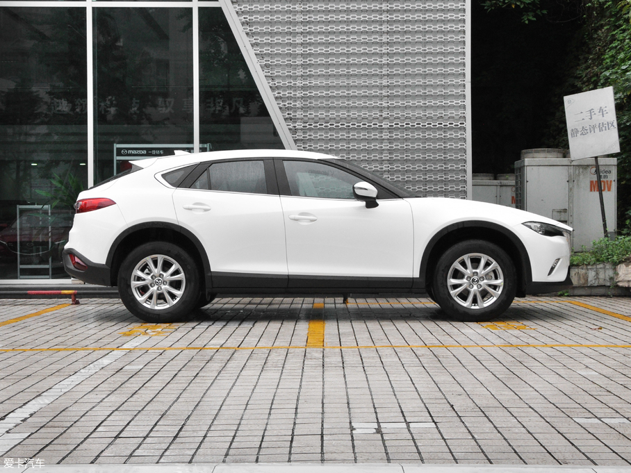 2018ԴCX-4 2.0L Զ