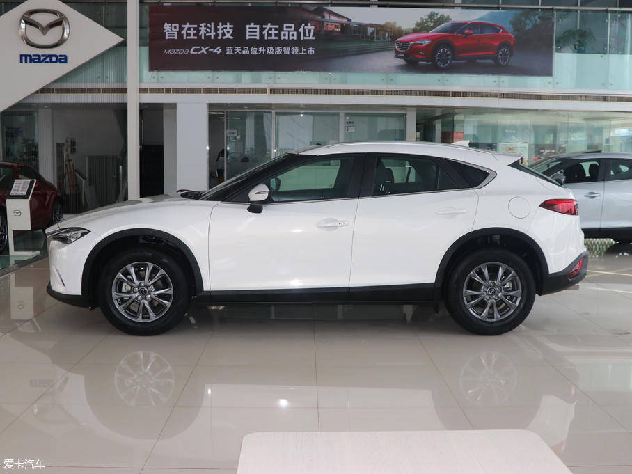 2018ԴCX-4 2.0L ԶƷλ