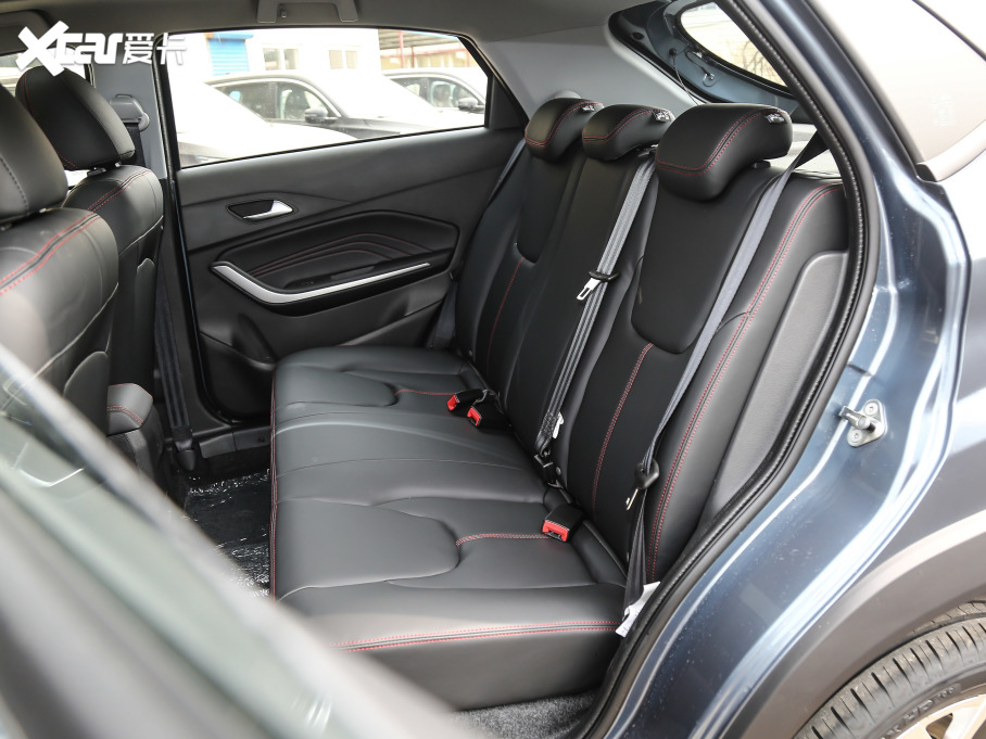 5l cvt3克拉  2021款瑞虎3x plus 1.5l cvt痛快红枣版-Ⅱ型 钻石版 1.