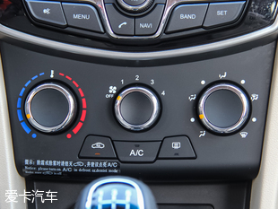 奇瑞汽车2015款艾瑞泽3