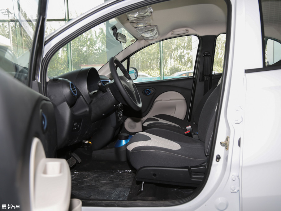 【2015款奇瑞eq豪华型_空间座椅_9/365张图片】_汽车图片大全_爱卡