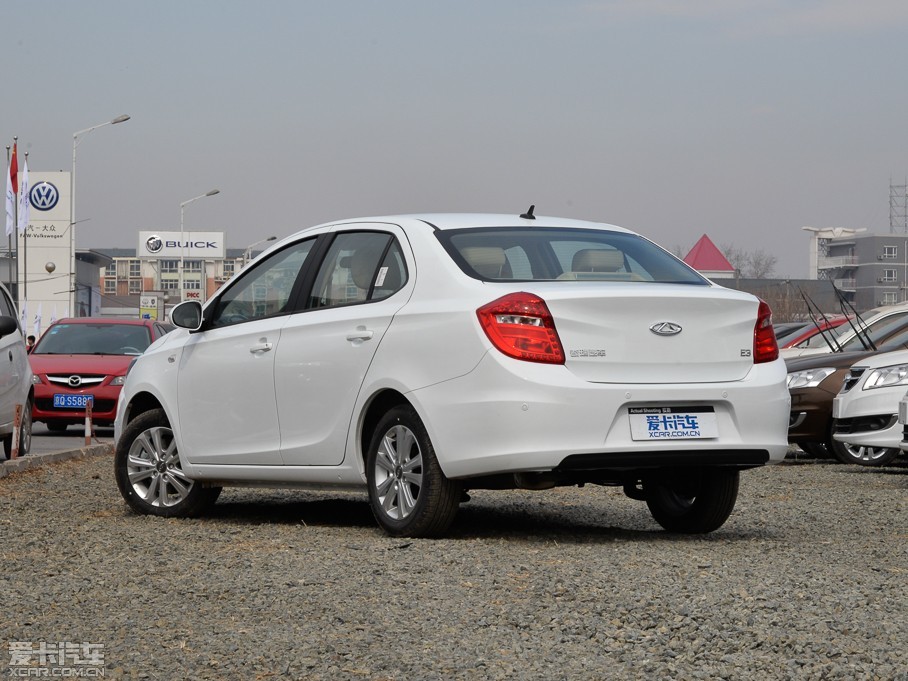 2015款奇瑞e31.5l 手动风尚版