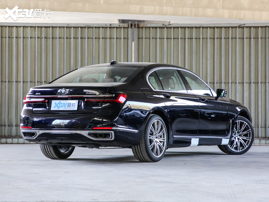 2019款宝马7系改款 740li xdrive 行政型 豪华套装