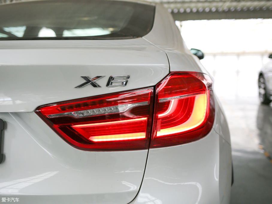 2019X6 xDrive 35i M˶װ