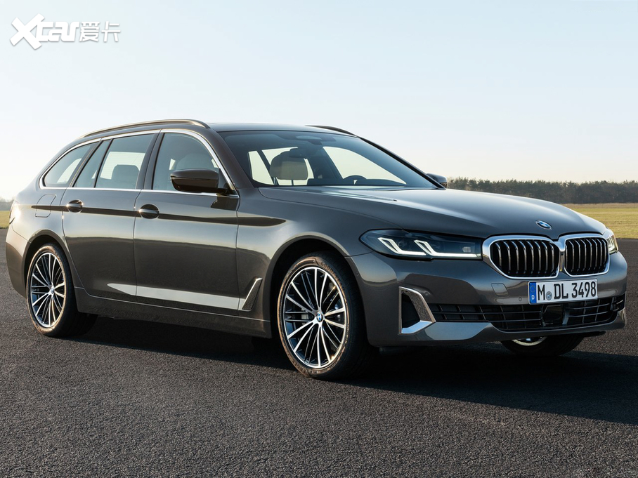 20215ϵг 530i Touring 