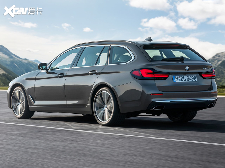 20215ϵг 530i Touring 