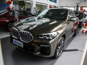 2021xDrive30i M˶װ ǰ45