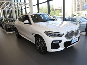 2021Ŀ xDrive40i  M˶װ 