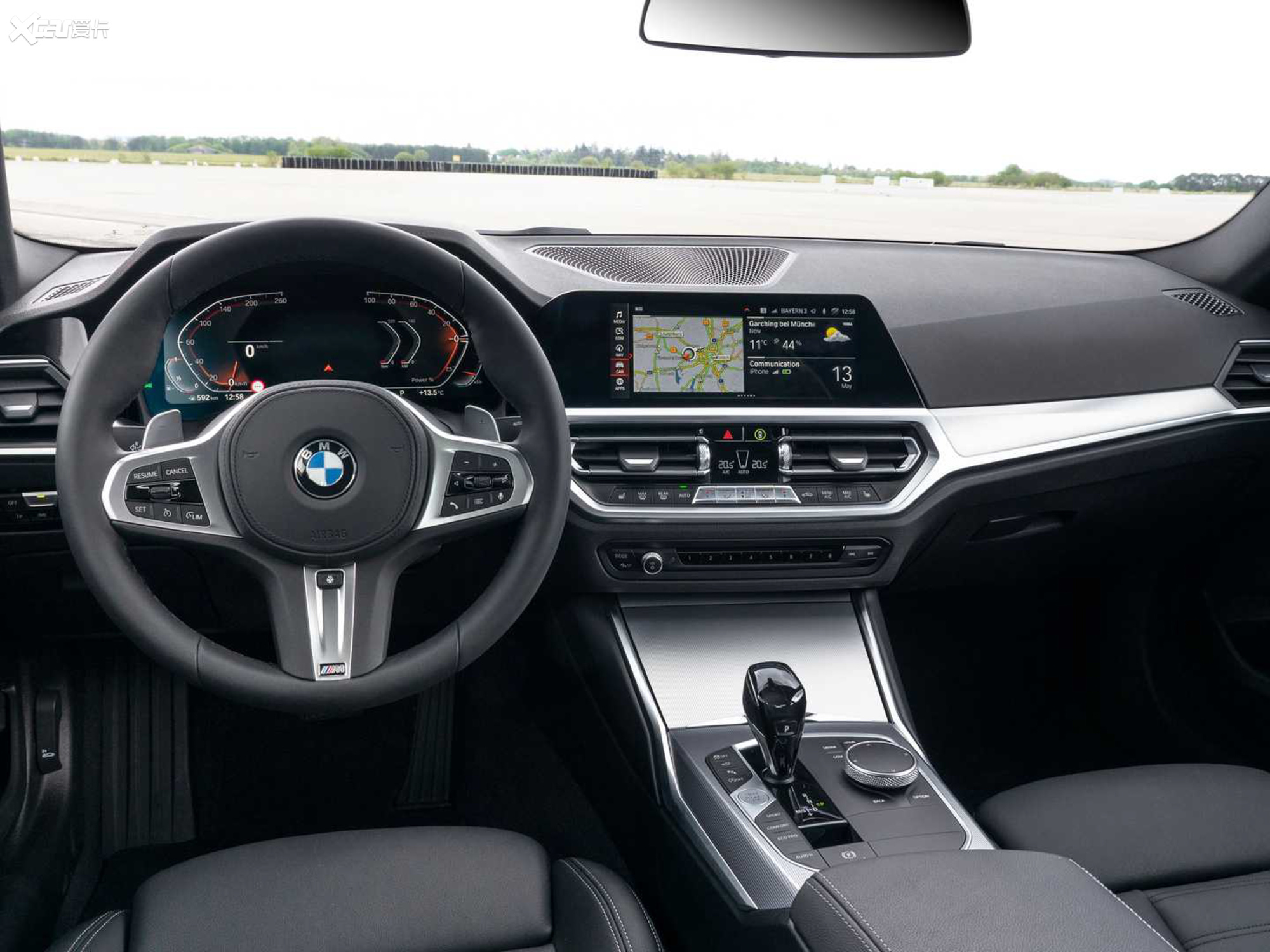 【2021款宝马2系双门m240i_中控区_3/56张图片】_汽车图片大全_爱卡