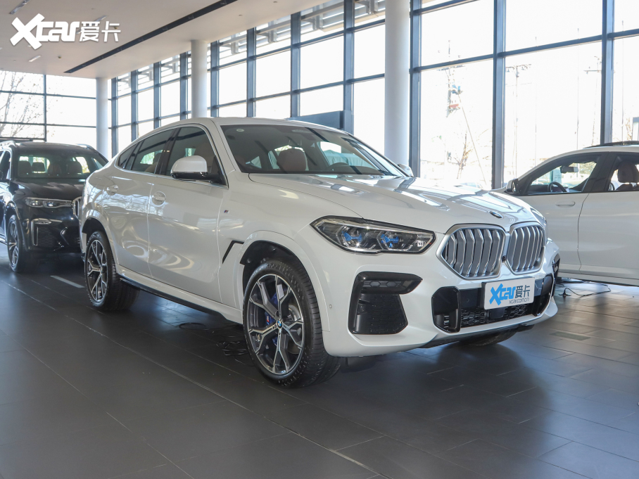 2022X6 xDrive40i  M˶װ