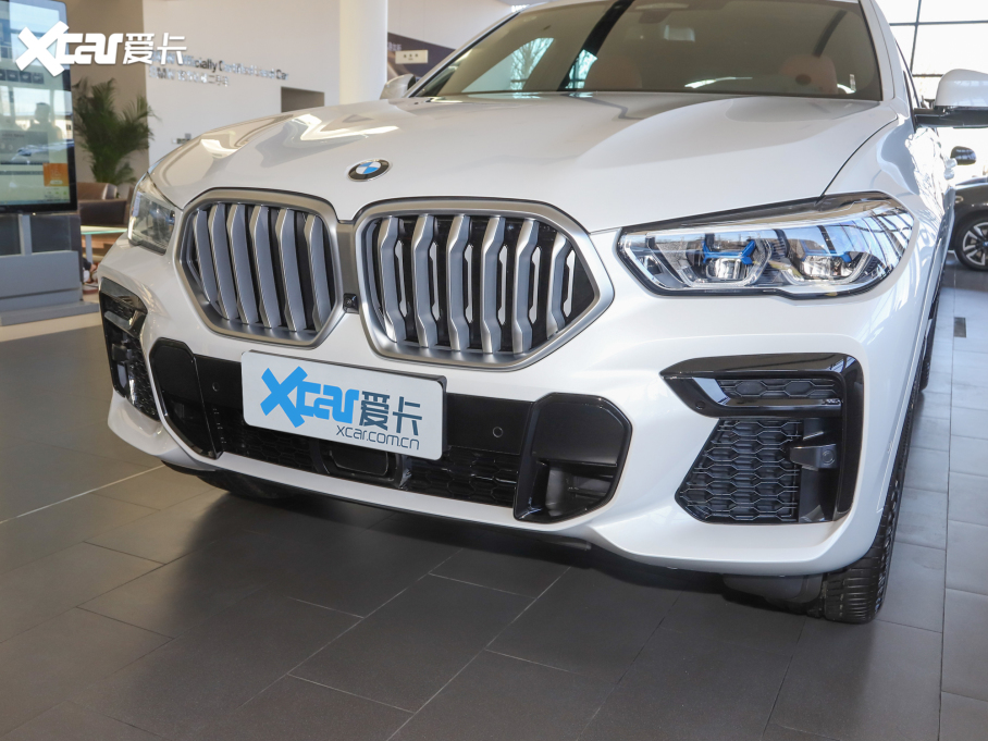 2022X6 xDrive40i  M˶װ