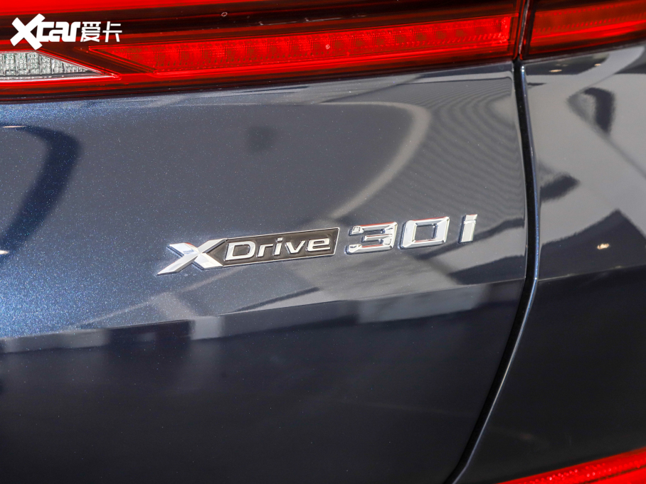 2022X6 xDrive30i M˶װ