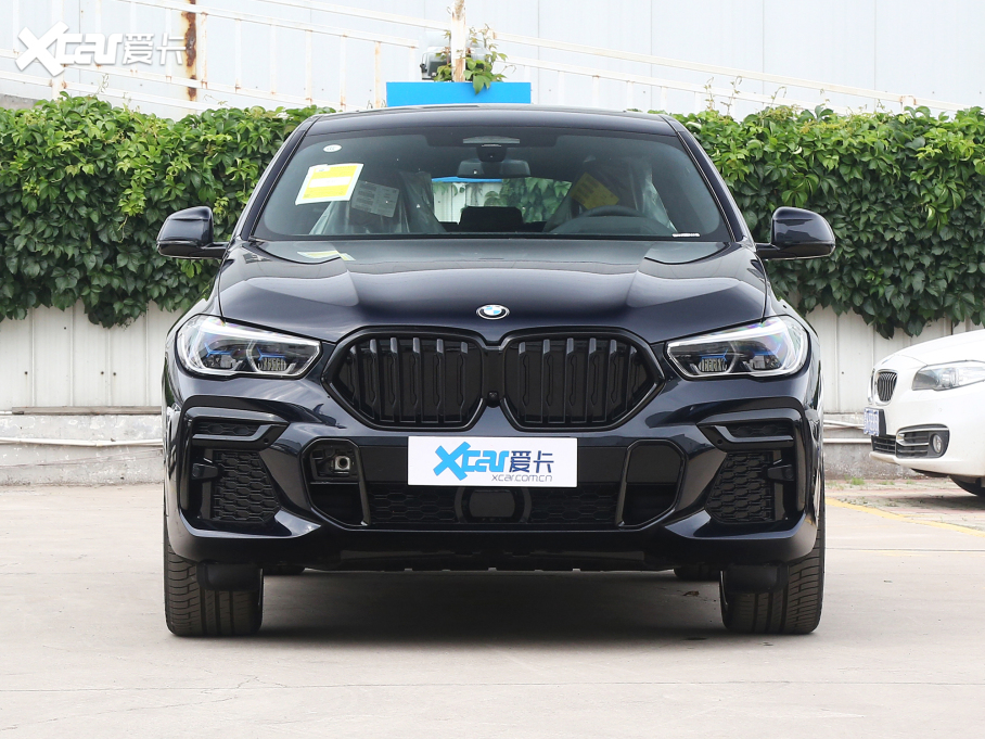 2022X6 Ŀ xDrive40i  M˶װ