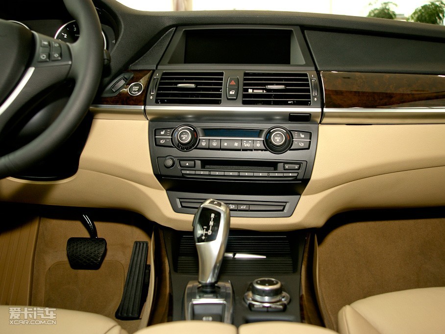 2011款宝马x5图片_中控区图片_751461_爱卡汽车网