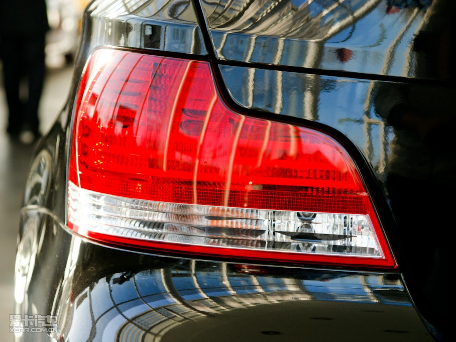 20111ϵ 120i