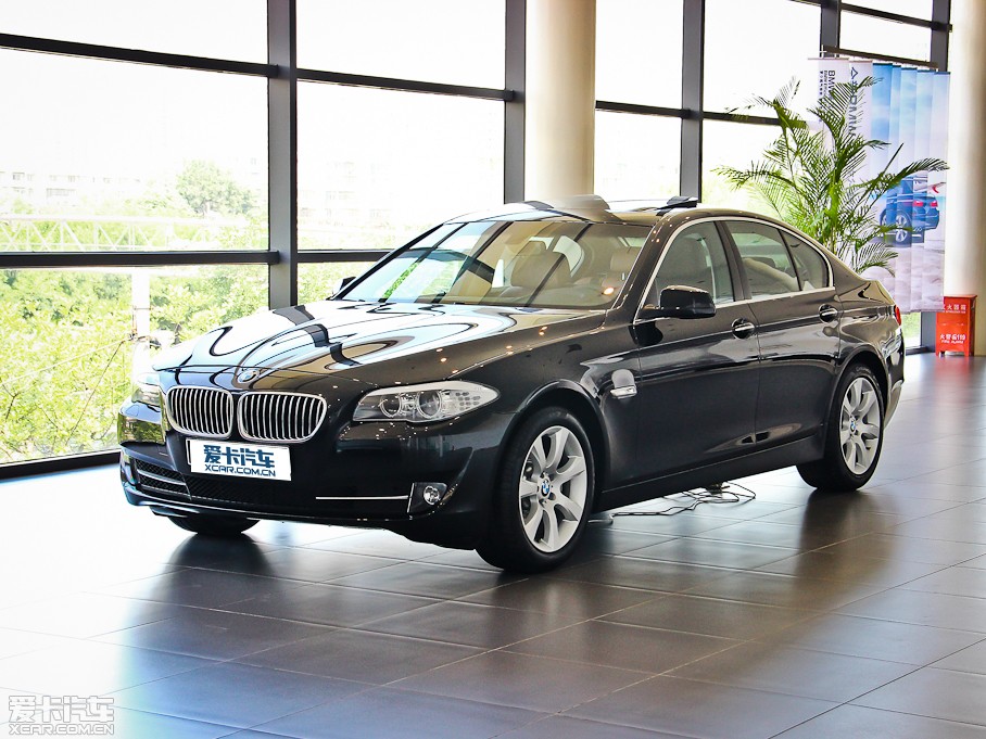 20135ϵ 528i xDrive