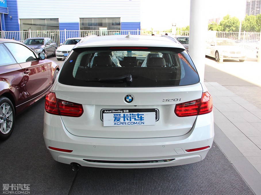 20133ϵг 320i ˶װ