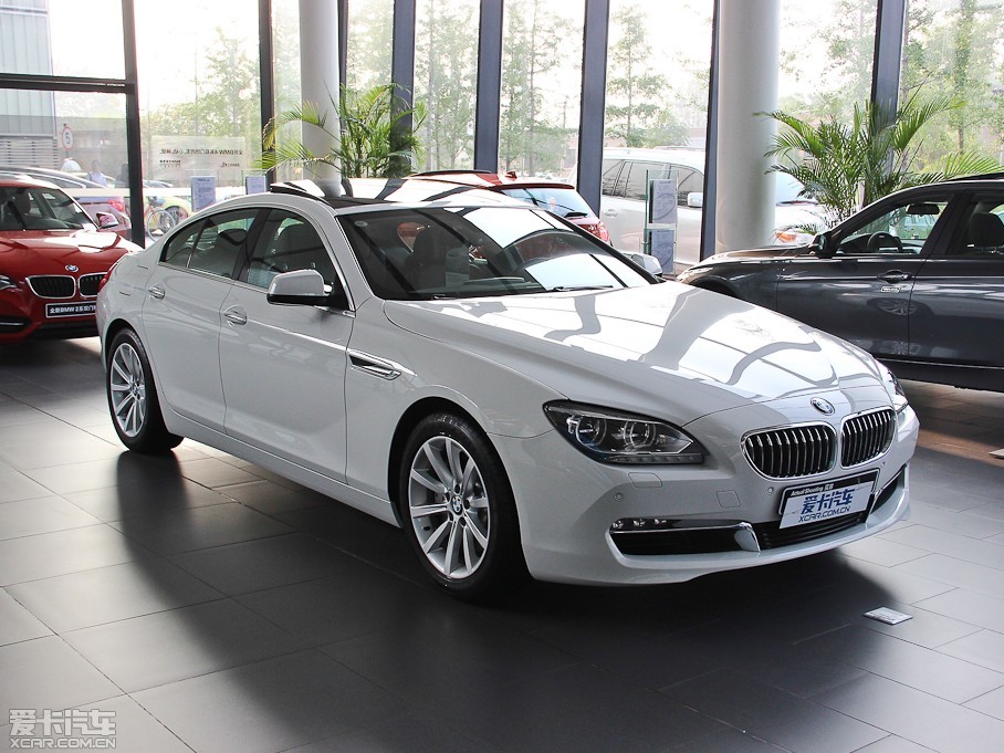 2013款宝马6系四门640i