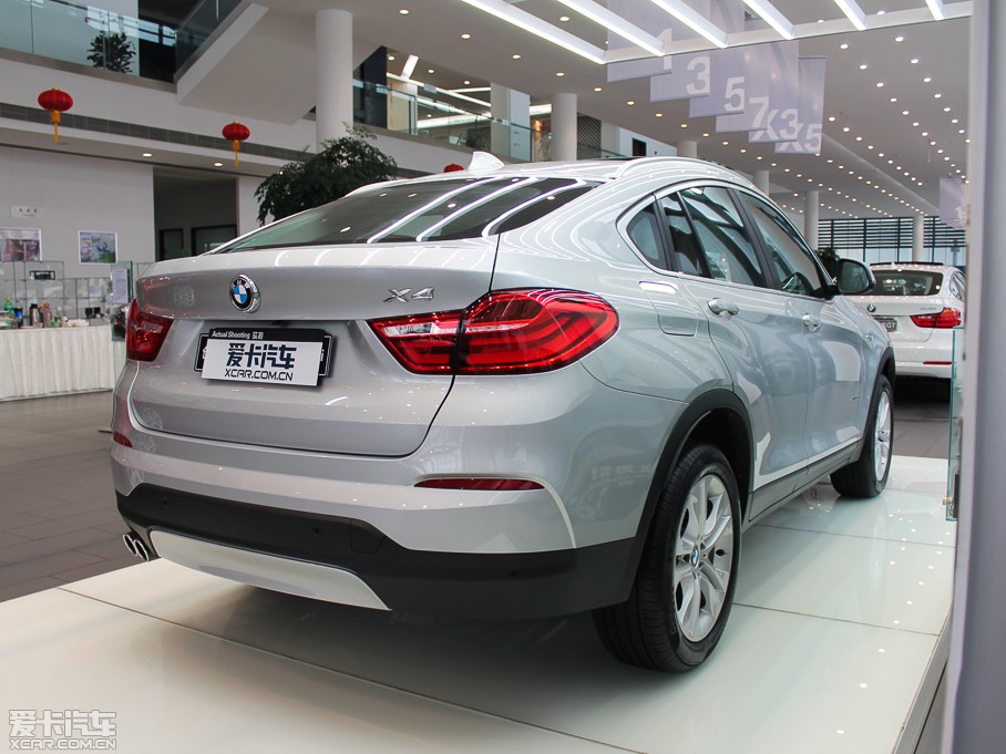 2014X4 xDrive28i 