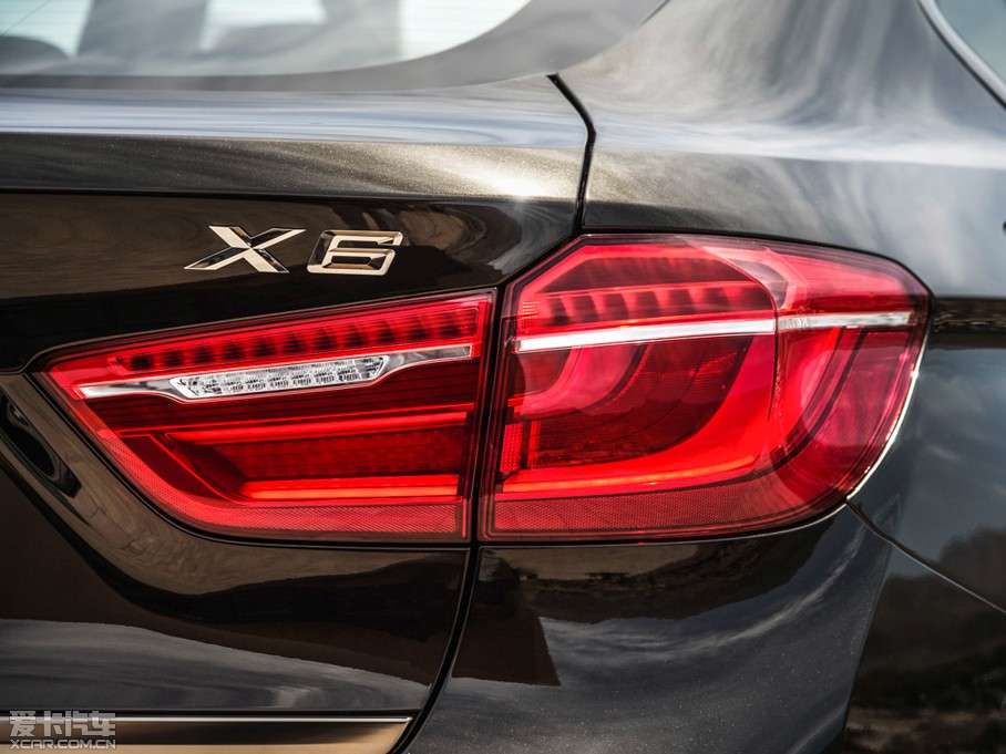2015X6 xDrive50i M˶