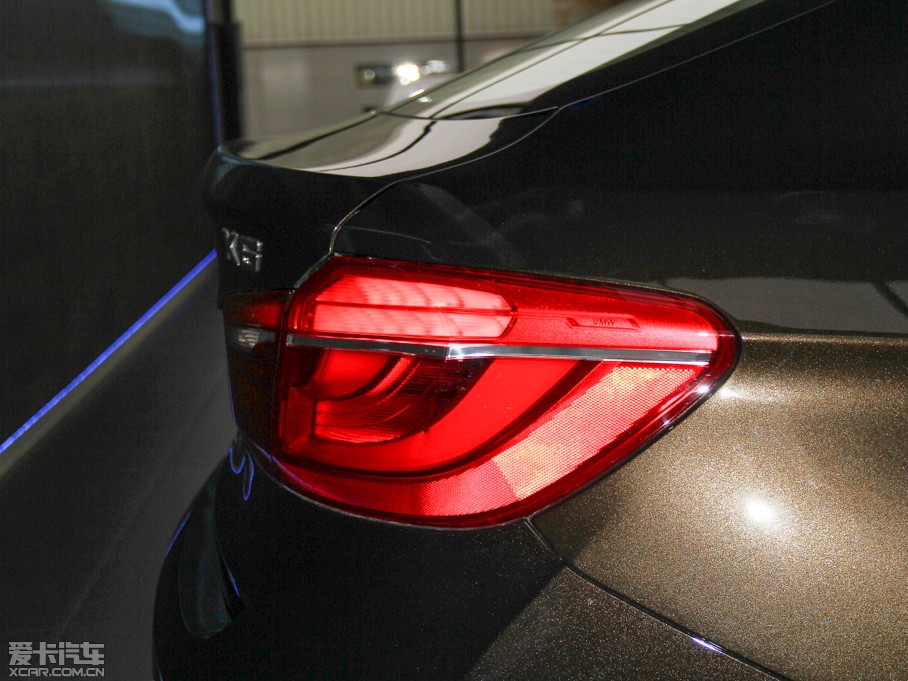 2015X6 xDrive35i Ȱ