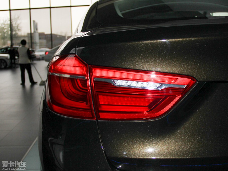 2015X6 xDrive35i Ȱ